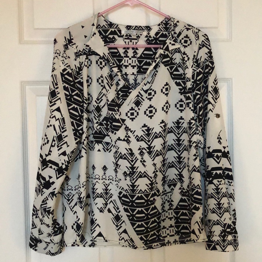 White/black blouse